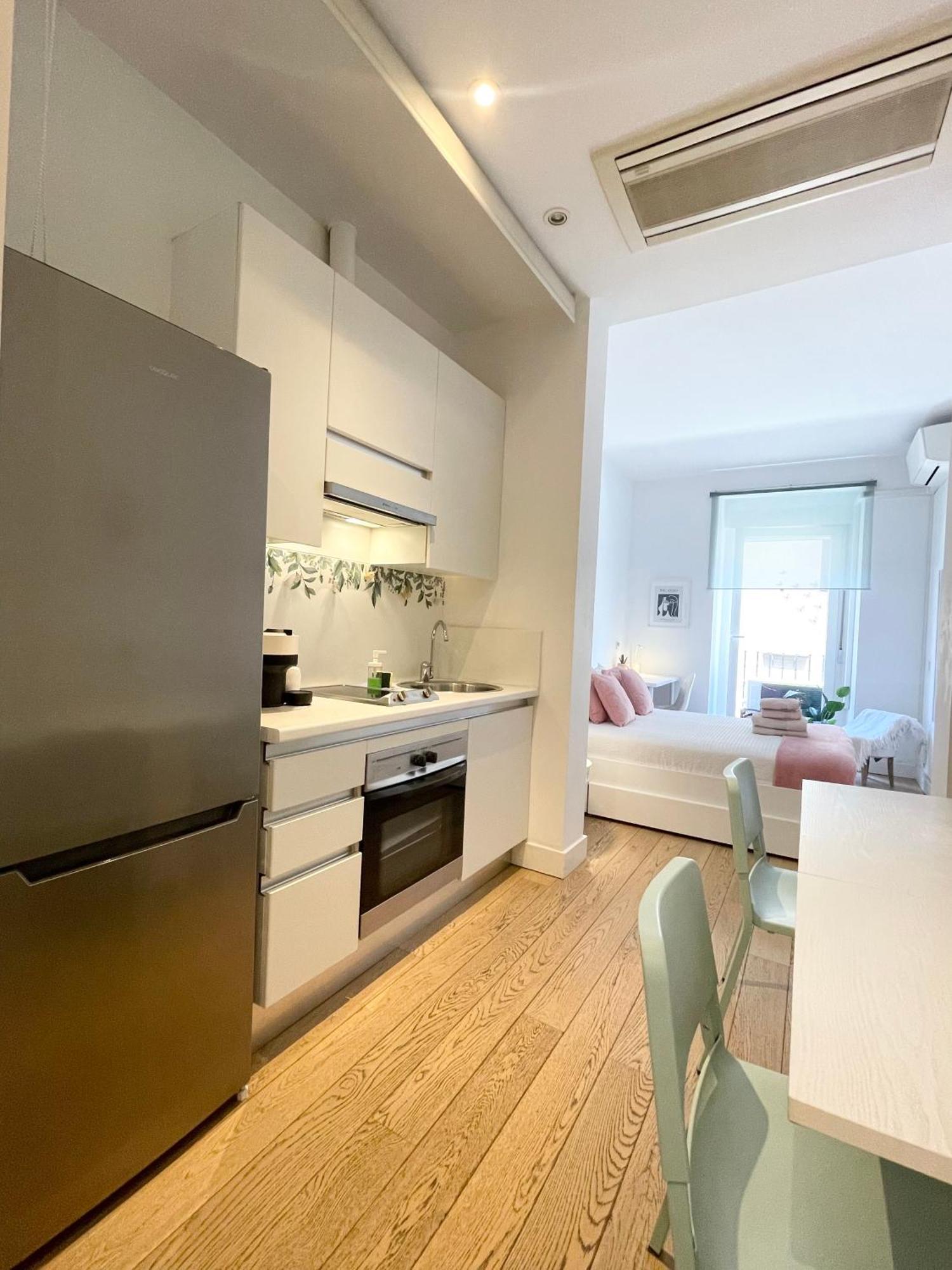 Studio Plaza Mayor La Latina Ac Balcon Ascensor Appartement Madrid Buitenkant foto
